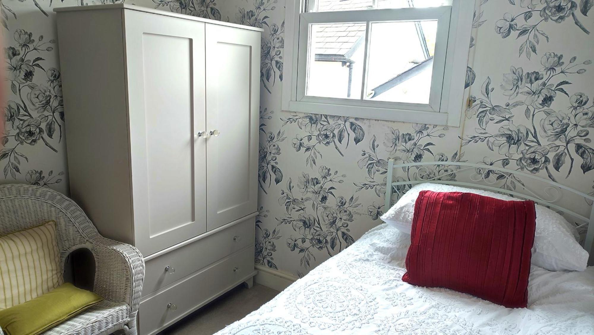 3 Bedroom Cottage In Sunninghill, Ascot Bagian luar foto