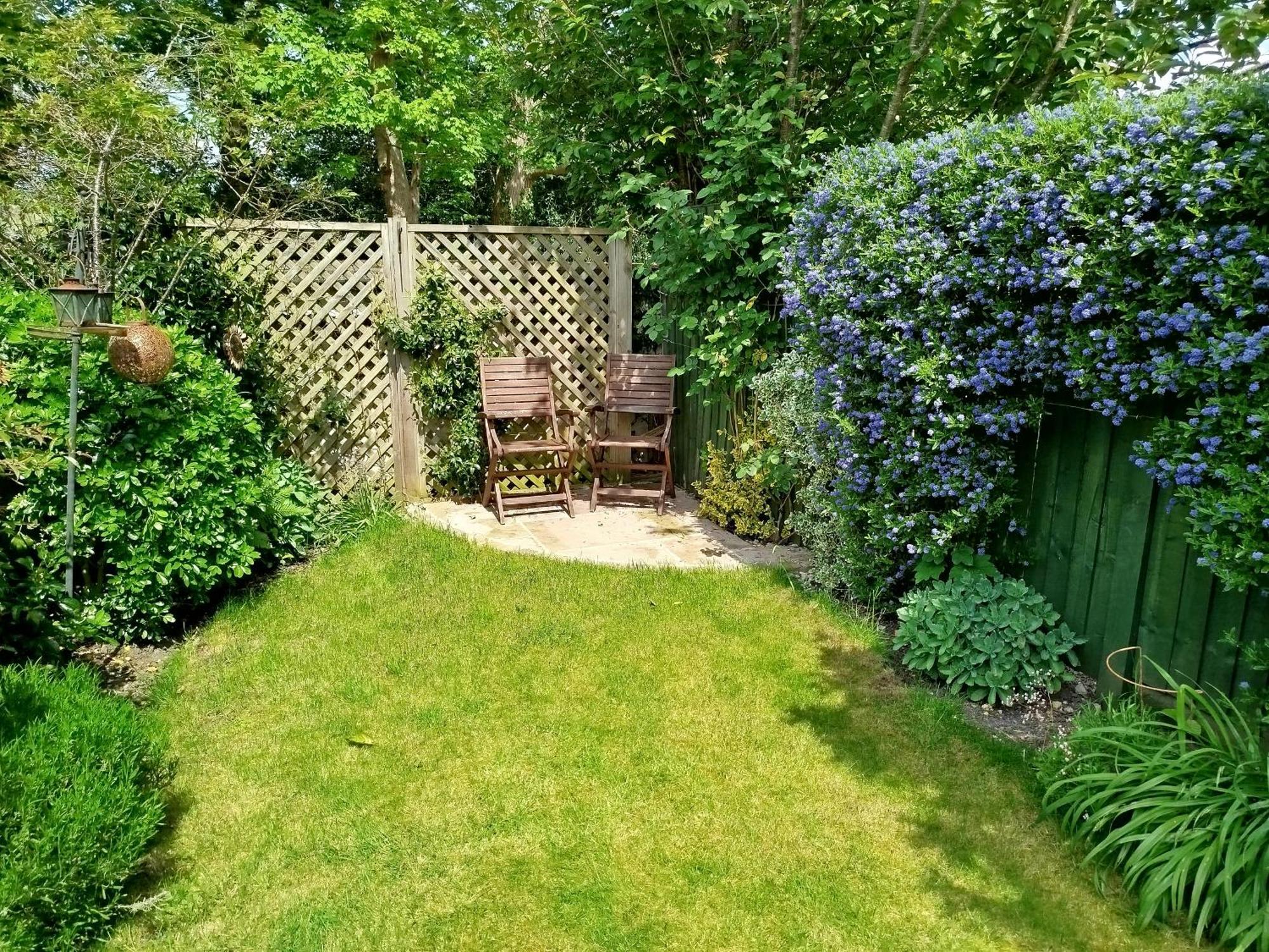 3 Bedroom Cottage In Sunninghill, Ascot Bagian luar foto